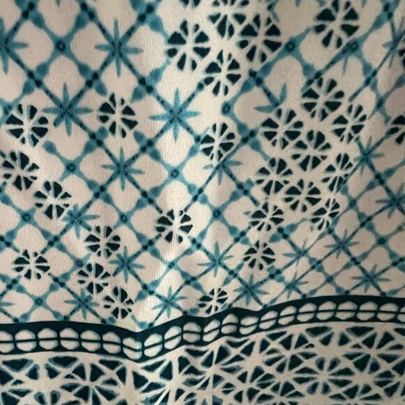 Sag Harbor Cabana Shift Dress - Picture 5 of 7